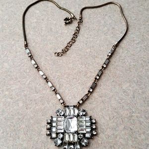 Crystal pendant statement necklace